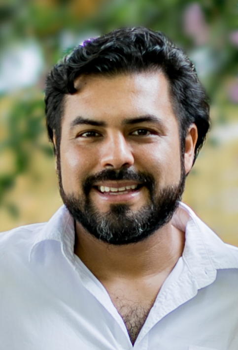 Dr. Jonathan Flores, Arzt und schamanischer Heiler